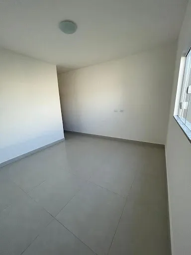Imagem Casa à Venda no Nova Lima | 3 Quartos, Suíte, Varanda e Quintal