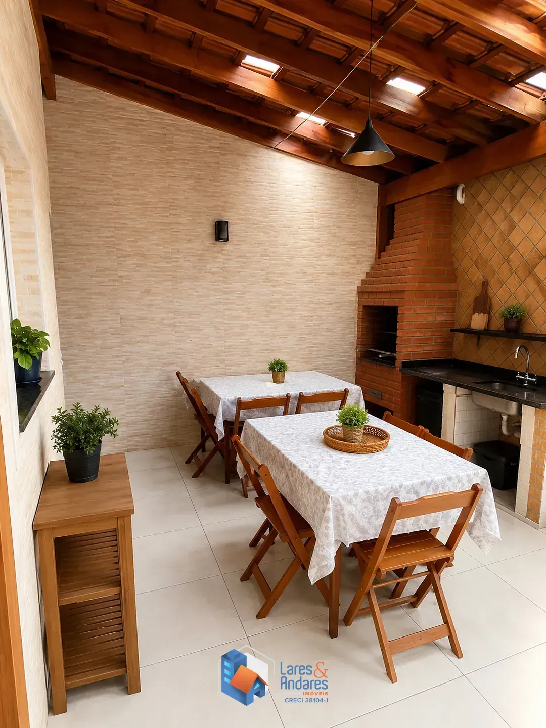 Imagem Casa no condomínio Loteamento City Jaragua para venda com 3 quartos, 90m²