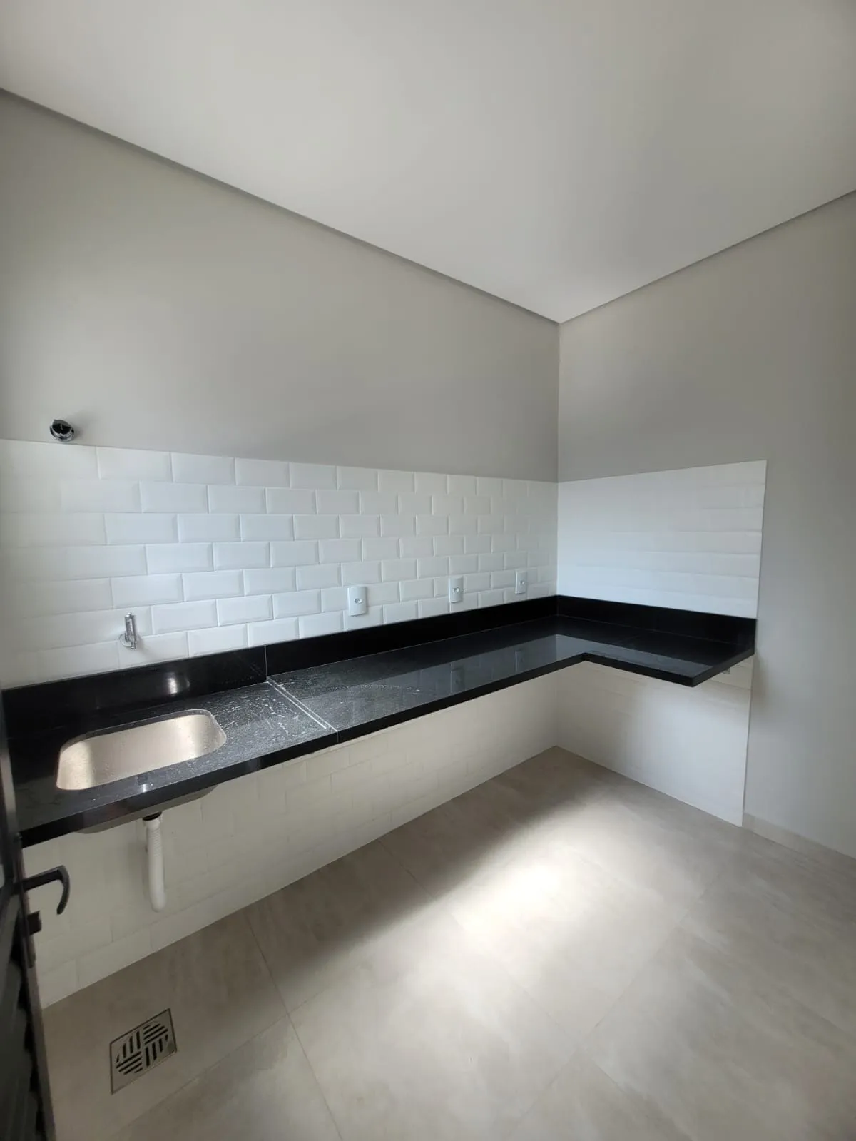 Imagem Condomínio Residencial Sunlake SPA - Casa Assobradada com 3 Suítes e Escritório