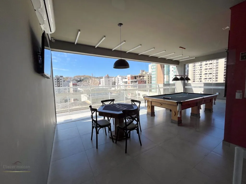 Imagem Apartamento a venda com 2 suítes no centro de Poços de Caldas MG