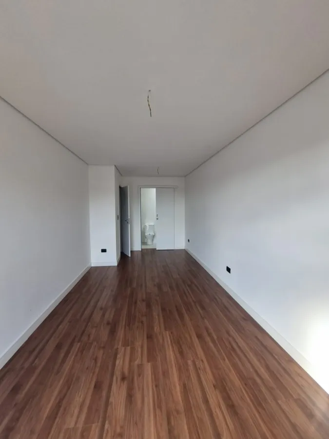 Imagem Sobrado para Venda em São José dos Pinhais, Aristocrata, 3 dormitórios, 3 suítes, 4 banheiros, 2 vagas