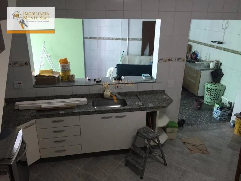 Imagem Sobrado com 4 dormitórios à venda, 200 m² por R$ 630.000,00 - Jardim Flor do Campo - Guarulhos/SP
