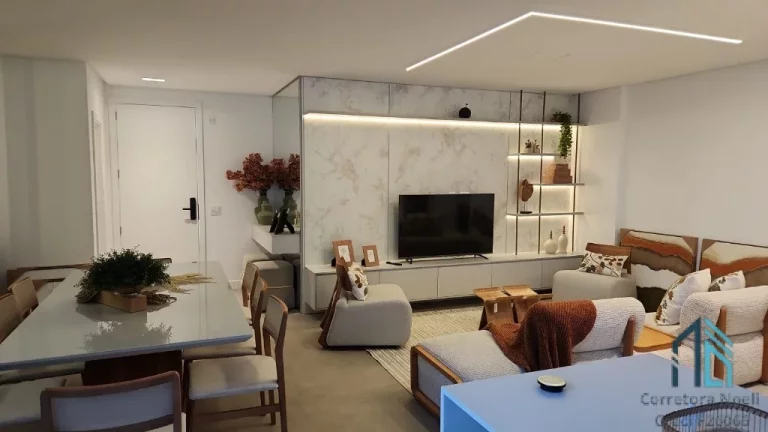 Imagem Apartamento Frente Mar, MOBILIADO e DECORADO, 03 suítes, 02 vagas, em Balneário Piçarras, SC