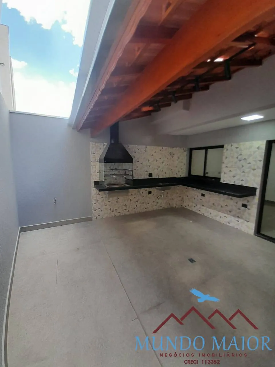 Imagem Sobrado Moderno à Venda Parque das Nações 3 Dorms, Suíte, Quintal Gourmet!!
