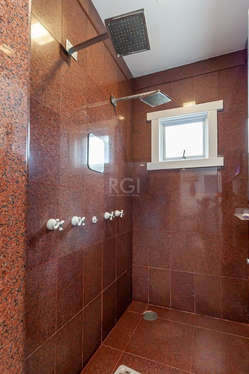 Imagem Casa de Condomínio em Santa Tereza