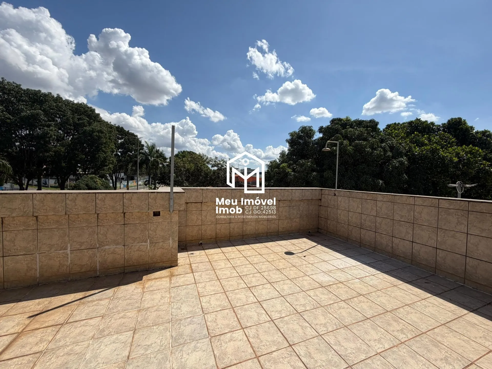 Imagem Casa na Candangolândia 4 Quartos, 1 Suíte, 245M² Brasília/DF
