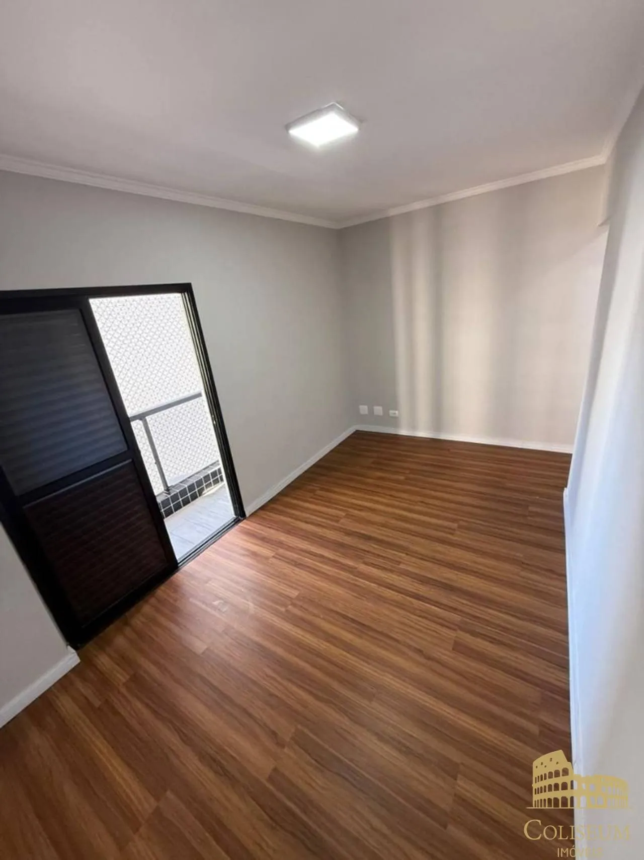 Imagem Apartamento com 1 dormitório à venda, 60 m² por R$ 320.000,00 - Tupi - Praia Grande/SP