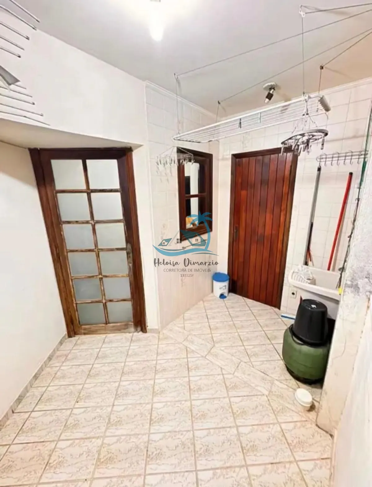 Imagem Ótimo apartamento mobiliado, com 2 dormitórios a venda no Sumaré em Ubatuba.