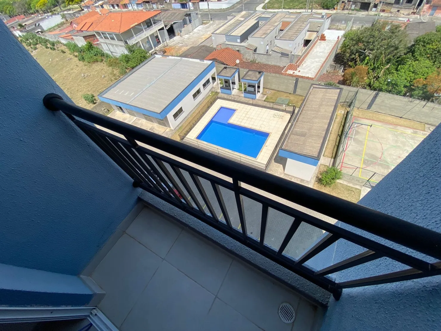 Imagem Apartamento à venda 2 dormitórios com sacada e vista privilegiada para a Serra, Feital, Pindamonhangaba, SP