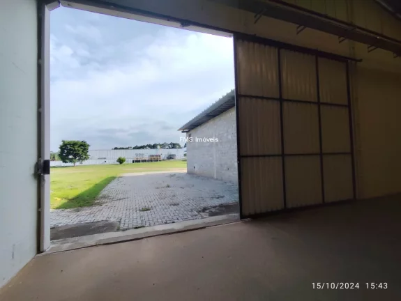 Imagem Galpão com pátio aberto cabine de 750kwas Comercial de Alto Padrão para Locação em Itatiba-SP - Distrito Industrial Alfredo Relo 3.857,85m².