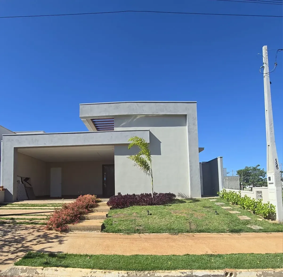 Foto do imóvel Imóvel Espetacular à Venda em Araraquara-SP: Casa de Luxo no Condomínio Buona Vita, 3 Suítes e 4 Vagas de Garagem.