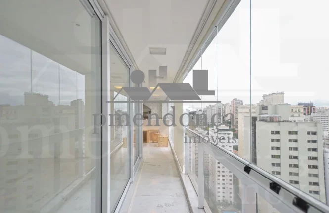Imagem Belíssimo apartamento com vista panorâmica de 360º, voltado para o Vale do Pacaembu !