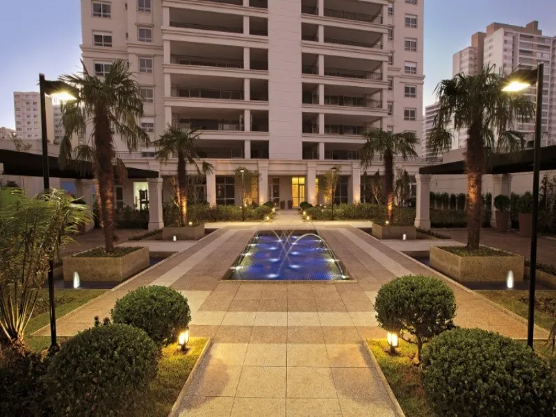 Imagem Luxuoso apartamento de 3 quartos e 3 suítes, 4 banheiros, 4 vagas na Aclimação, SP. Condomínio Ares Do Parque Aclimação.