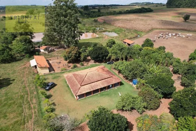 Imagem Sítio de 2 alqueires na região de Guarei/SP.