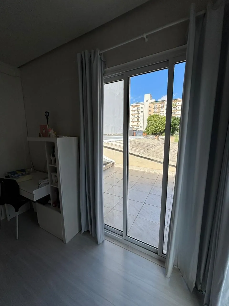 Imagem Casa com 177m², localizado no bairro Azenha em Porto Alegre/RS.