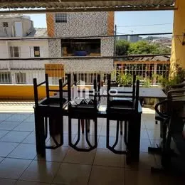 Imagem Sobrado à Venda Próximo ao Shopping Aricanduva - 4 Dormitórios com Suíte, Quintal e Churrasqueira
