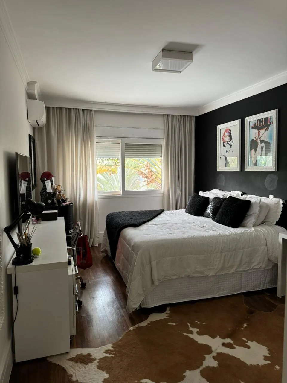 Imagem Casa de alto padrão para locação em Alphaville Residencial Dois, Barueri-SP: 4 quartos, 4 suítes, 3 salas, 4 banheiros, 3 vagas, 520m².