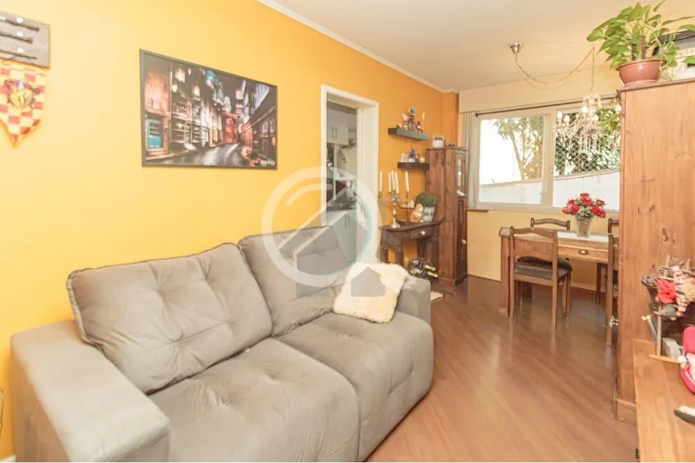 Ótima oportunidade para investir em um apartamento no Menino Deus, Porto Alegre! À venda por um pr...