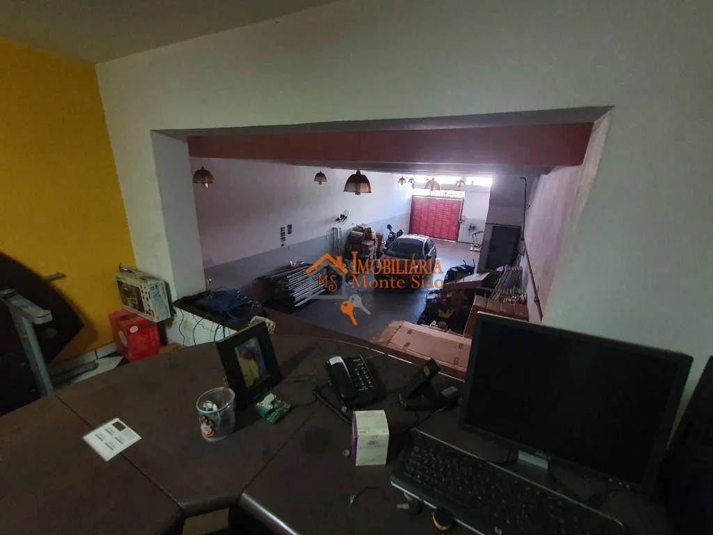 Imagem Sobrado com 3 dormitórios à venda, 398 m² por R$ 1.272.000,00 - Jardim Rosa de Franca - Guarulhos/SP