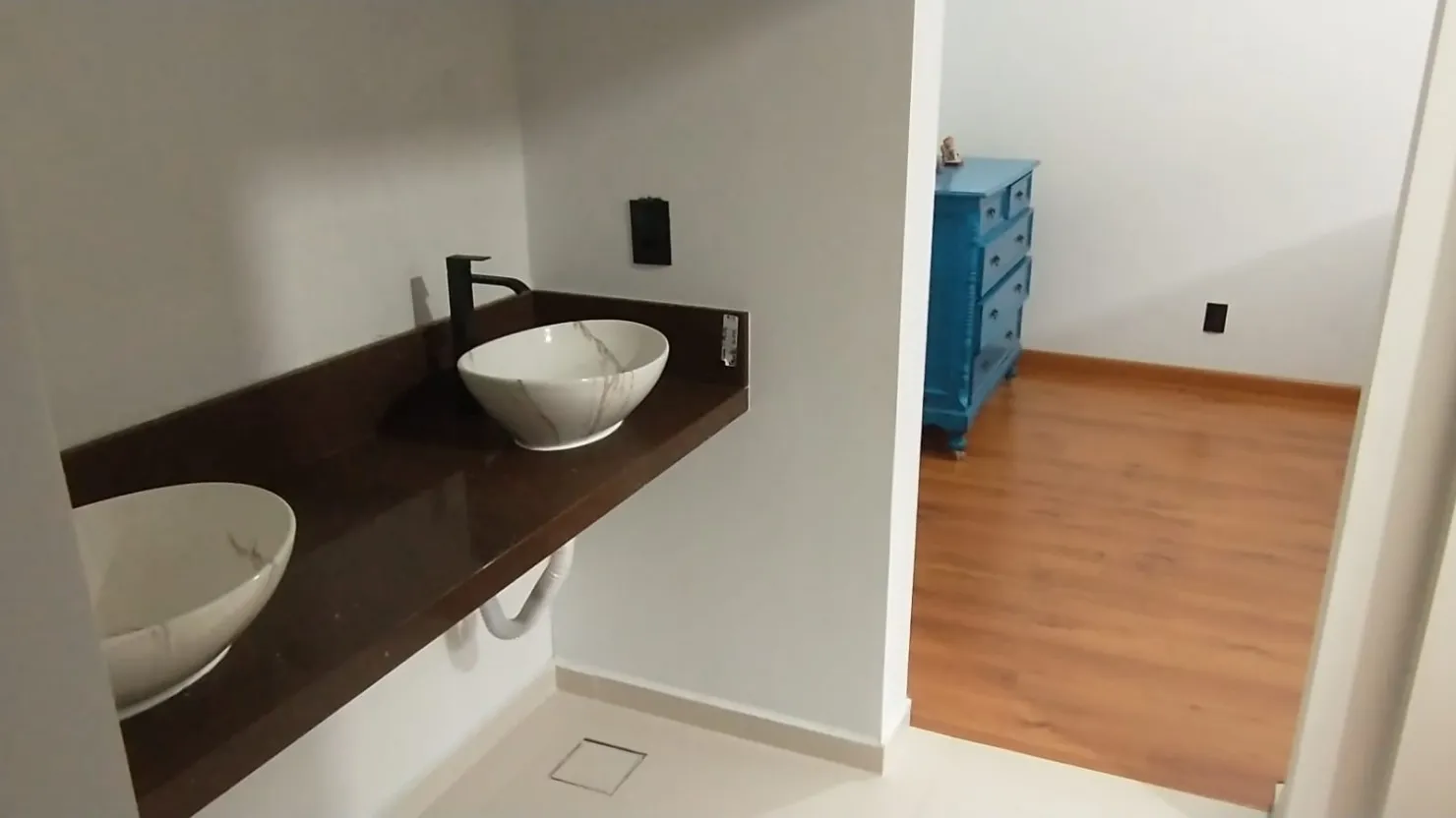 Imagem Casa à venda 2 Quartos, 1 Suite, 4 Vagas, 260M², Residencial Novo Horizonte, Taubaté - SP | Residencial Verdes Vales