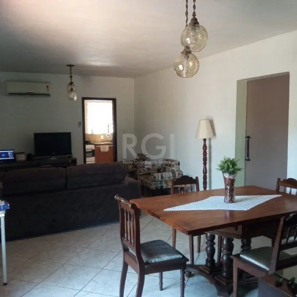 Imagem Casa para Venda - 147m², 3 dormitórios, sendo 1 suites, 2 vagas - Ideal