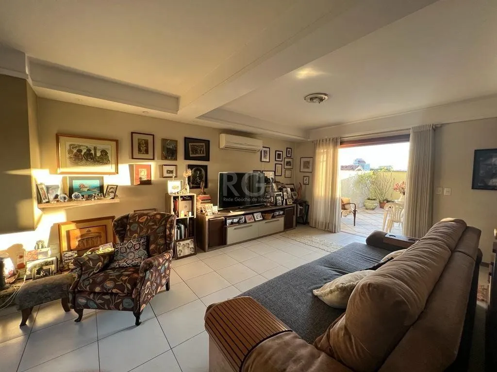 Imagem Excelente casa na Chácara das Pedras