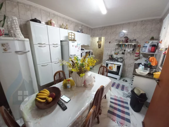 Imagem Casa de 2 dormitórios, 2 banheiros, 2 vagas, de 110m² em Paulicéia, São Bernardo do Campo