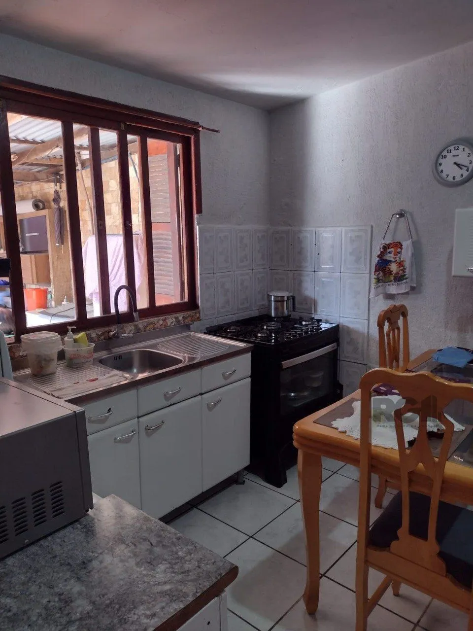Imagem Duas casas, 3 dormitórios, vaga de garagem, Bairro Monte Carlo