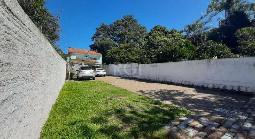 Imagem Casa para Venda - 171.46m², 3 dormitórios, sendo 1 suites, 4 vagas - Medianeira