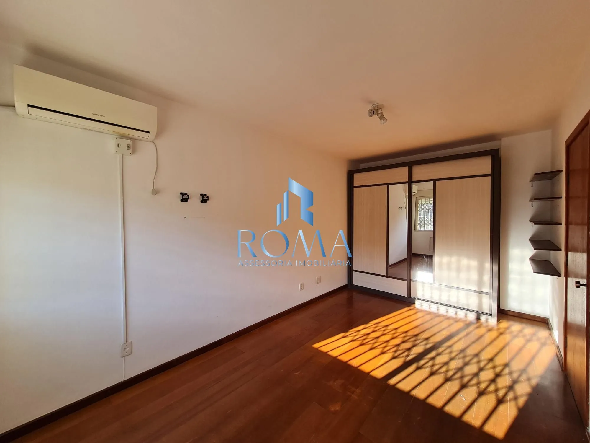 Imagem Apartamento de 01 dormitório central!
