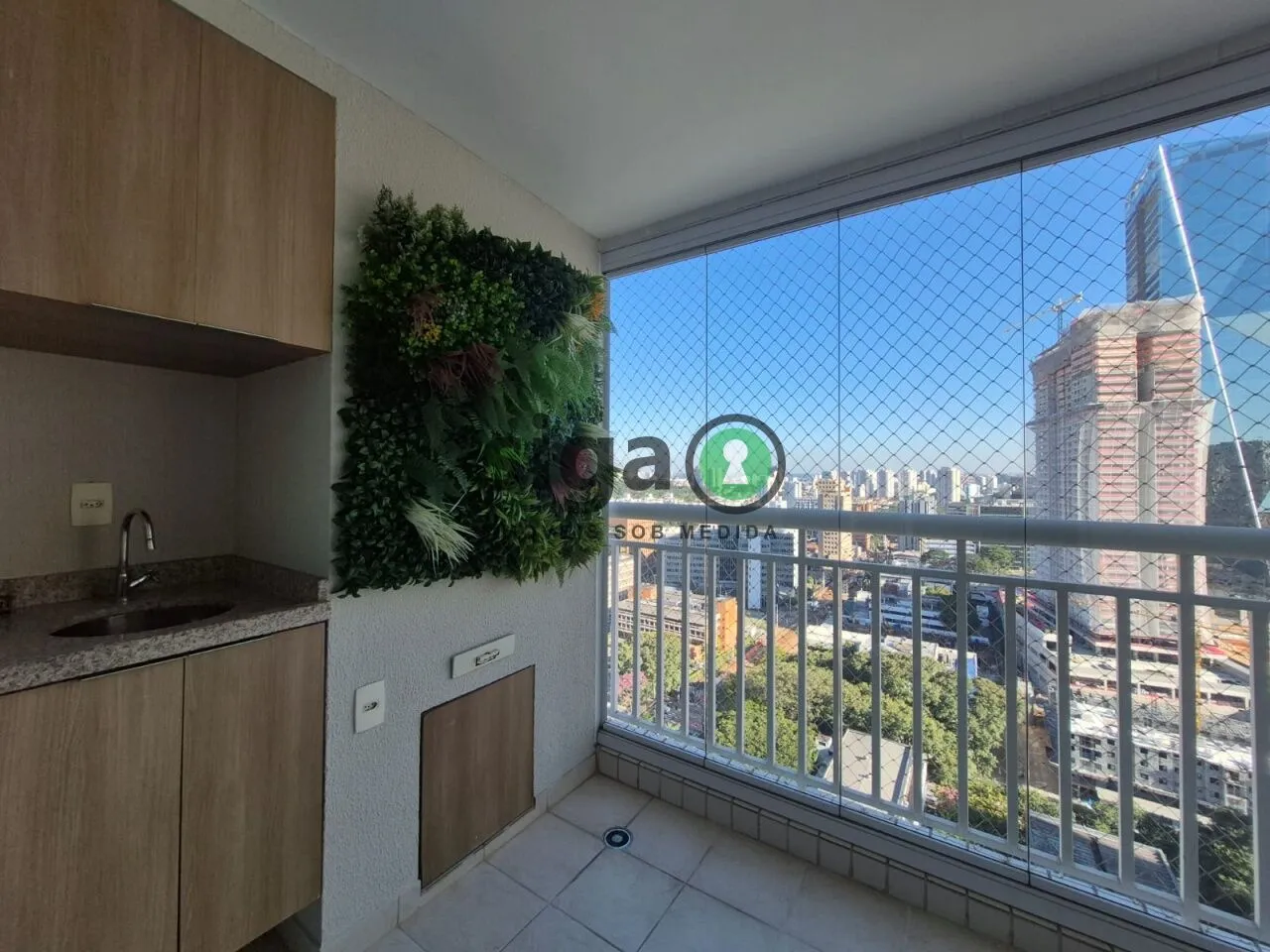Imagem Apartamento de 2 suítes , 2 vagas para locação na Chácara Santo Antônio