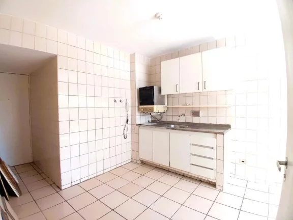 Imagem Apartamento para Venda em Recife, Boa Viagem, 3 dormitórios, 1 suíte, 1 banheiro, 1 vaga