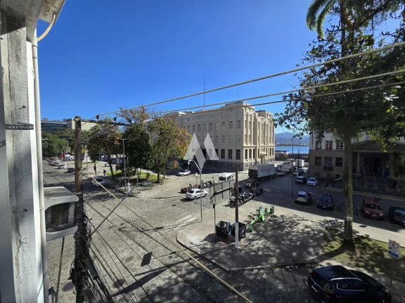 Imagem Sala/Conjuntos comerciais no Centro em frete da Alfandega para locação
