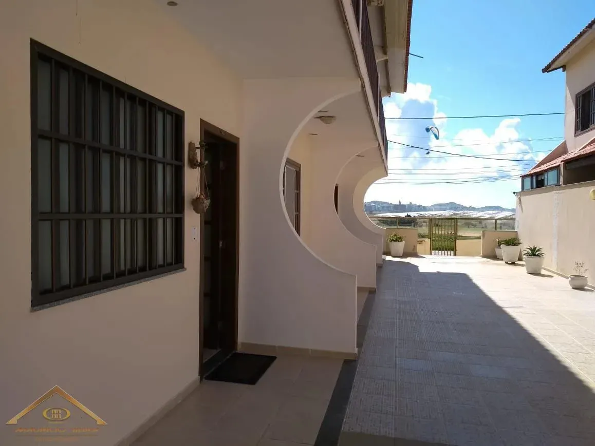 Imagem Casa em Condomínio para Venda em Cabo Frio / RJ no bairro Praia do Foguete