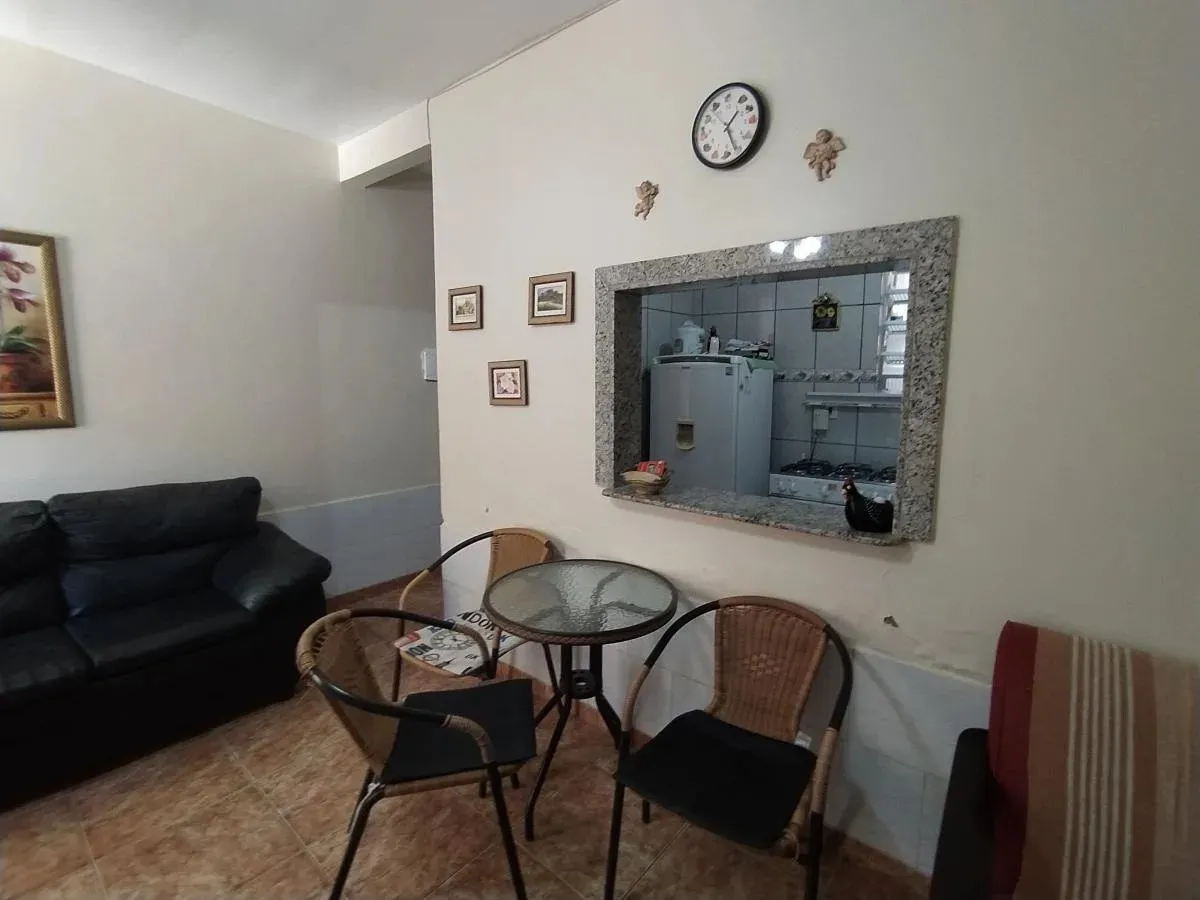 Imagem Casa em Condomínio para Venda em Cabo Frio / RJ no bairro Peró