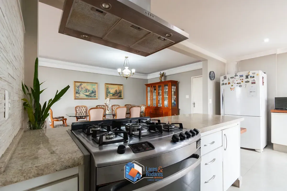 Imagem Apartamento para venda em Bom Retiro com 3 quartos, sendo 1 suíte, 162m²