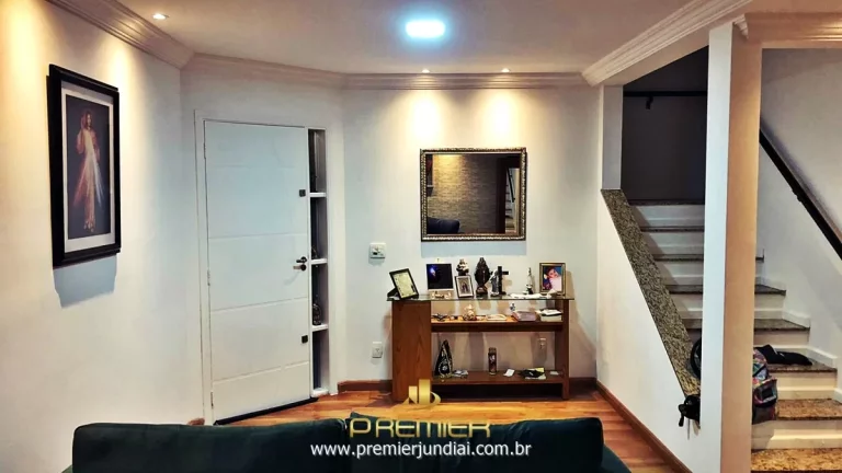 Imagem LINDO SOBRADO 244M², 3 DORMITORIOS COM 1 SUÍTE MASTER E ÓTIMA LOCALIZAÇÃO NO QUINTA DAS VIDEIRAS