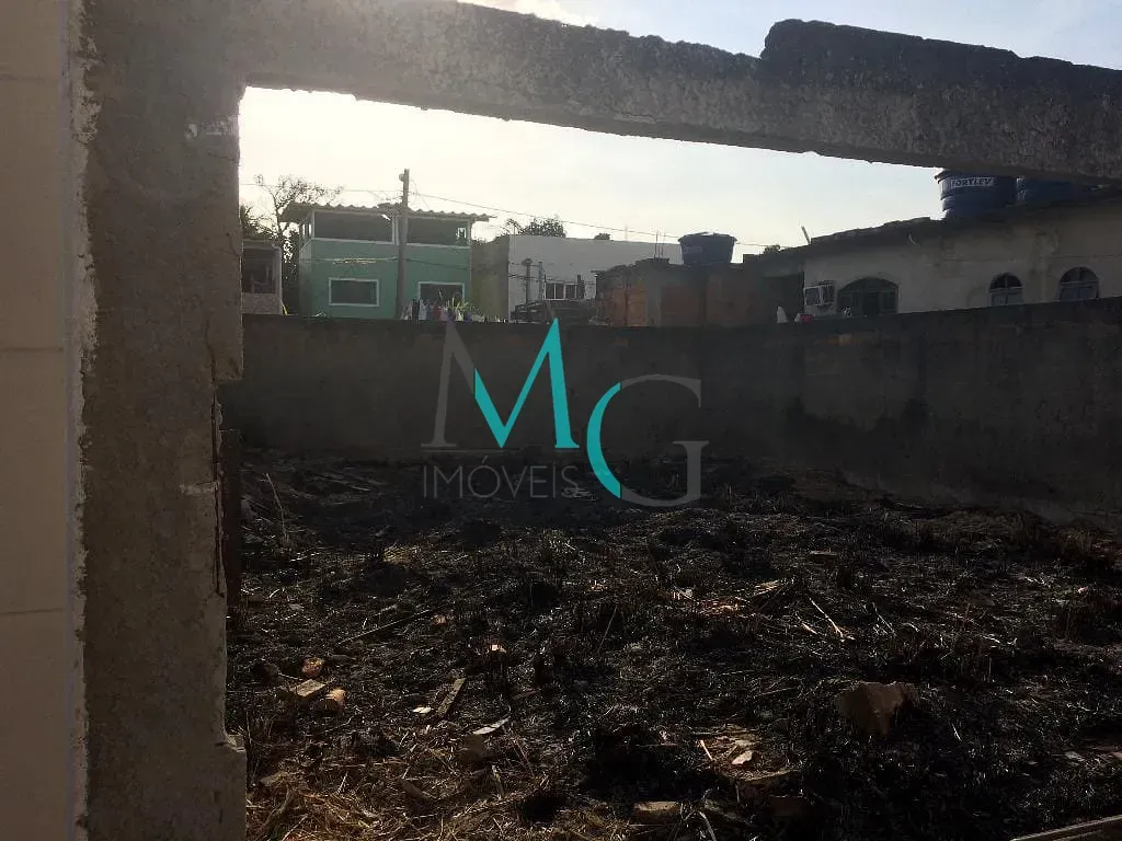 Imagem Terreno à venda, 126 m² por R$ 85.000 - Campo Grande - Rio de Janeiro/RJ