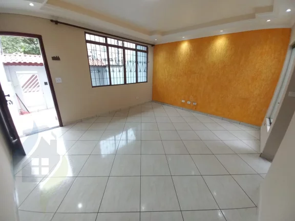 Imagem ACEITA TROCA PERMUTA!! Casa de 3 dormitórios sendo 1 suíte, 4 banheiros, 4 vagas, com 327m² em Taboão, São Bernardo do Campo