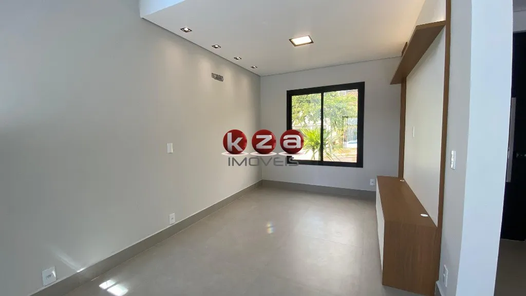 Imagem Imperdível Casa em Condomínio à Venda em Valinhos-SP - Condomínio Villa do Sol 3 Quartos, 3 Suítes, 2 Salas 226 m²
