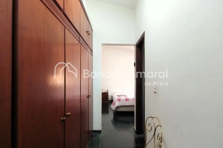 Imagem Casa à venda com 264m², 4 quartos e 4 vagas