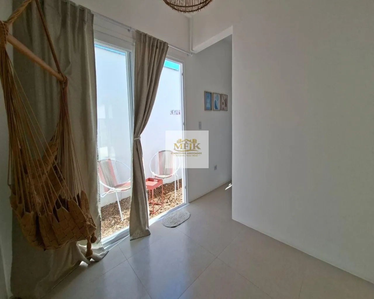Imagem Imperdível! Casa à venda em Pontal do Paraná-PR, bairro Atami Norte: 3 quartos, 2 suítes, 3 banheiros, 2 vagas, 234m².