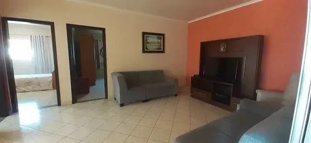 Imagem Casa para Locação 4 Quartos, 1 Suite, 4 Vagas, 350M², Parque São Cristóvão, Taubaté - SP