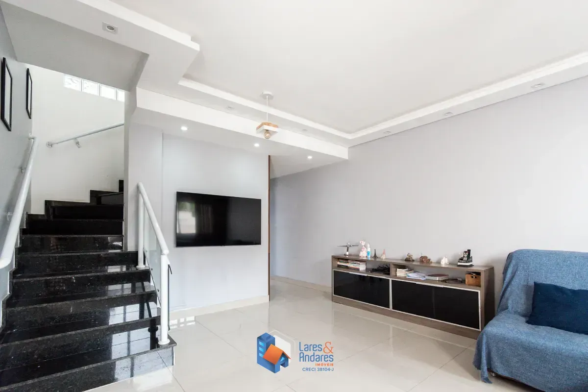 Foto do imóvel Casa para venda em Cambuci com 3 quartos, sendo 3 suítes, 187m² em Rua Hermínio Lemos