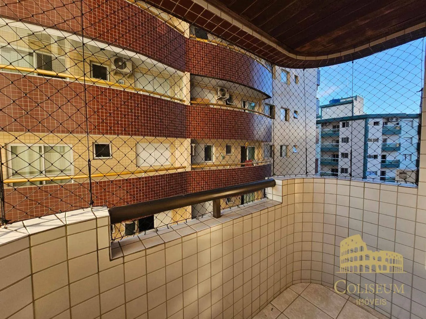 Imagem Apartamento com 1 dormitório à venda, 46 m² por R$ 350.000,00 - Vila Guilhermina - Praia Grande/SP
