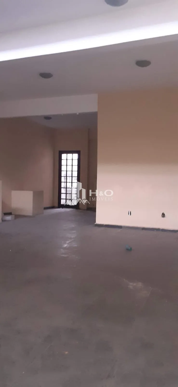 Imagem Imóvel comercial à venda com 550 metros em localização privilegiada no bairro do Ipiranga.