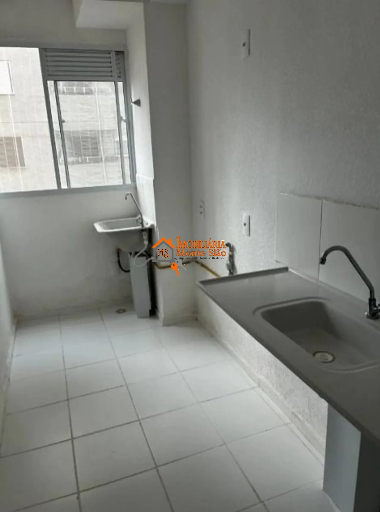 Imagem Apartamento com 2 dormitórios à venda, 42 m² por R$ 212.000,00 - Vila Nova Bonsucesso - Guarulhos/SP