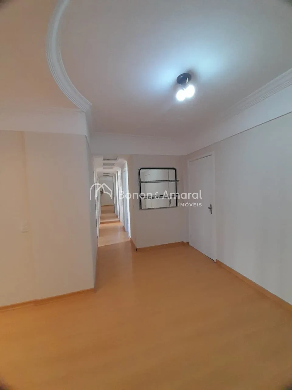 Imagem Excelente Apartamento no Mansões Santo Antônio com 3 Dormitórios, Suíte, Sacada e 2 Vagas paralelas