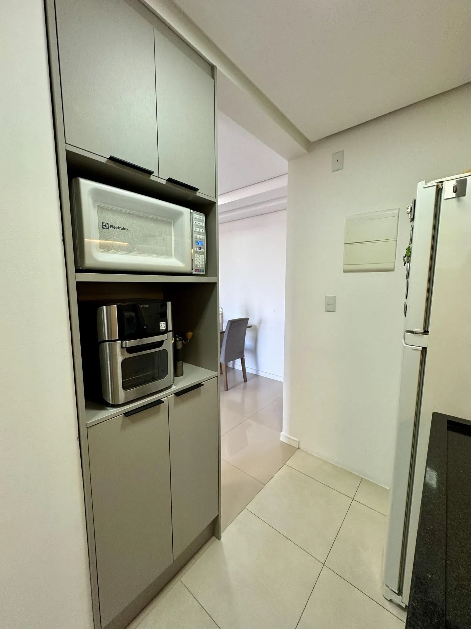 Imagem Apartamento de 2 dormitórios, 1 suíte e 1 vaga, em Canoas.
