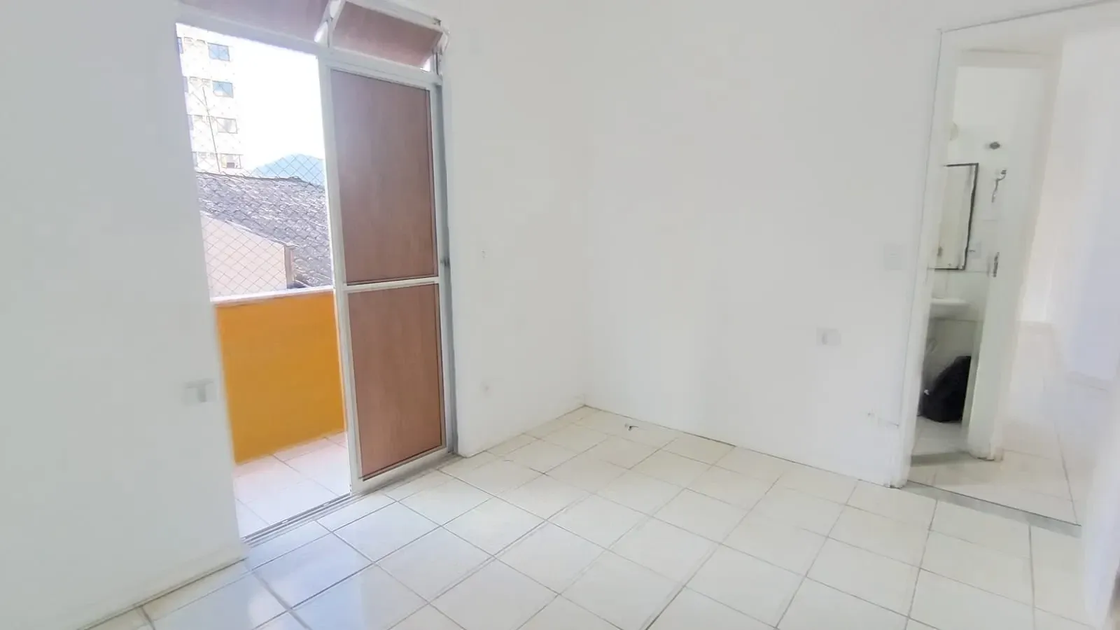 Imagem Apartamento com 2 Quartos para Alugar, 70 m² em Imbuí - Salvador